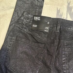 A194.   INC International Concepts Silver Skinny Pants